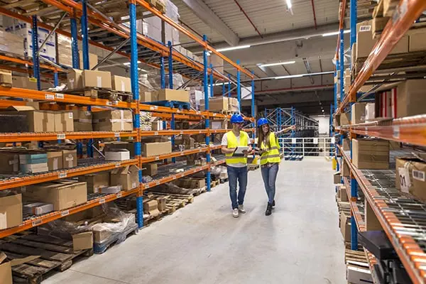 logistics-organization-min