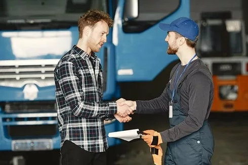 truck-transfer-of-documents-with-goods-min